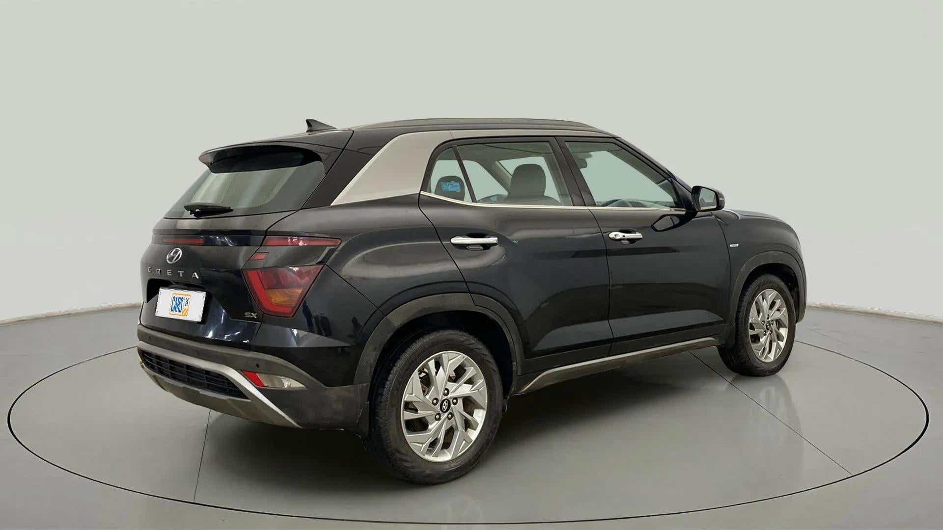 Rear three-quarter view of a Hyundai Creta 2018-2023