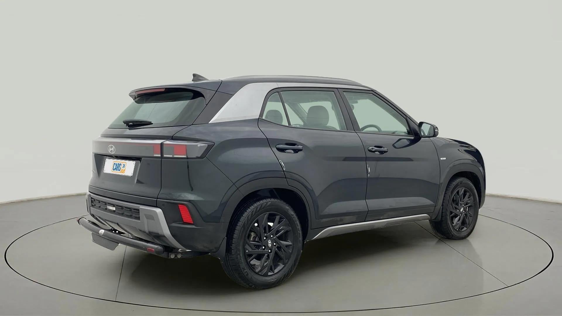 Rear three-quarter view of a Hyundai Creta