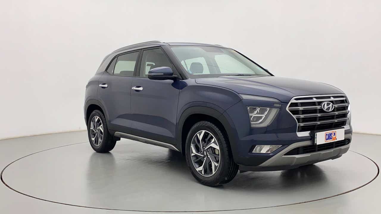 Front three-quarter view of a Hyundai Creta 2018-2023