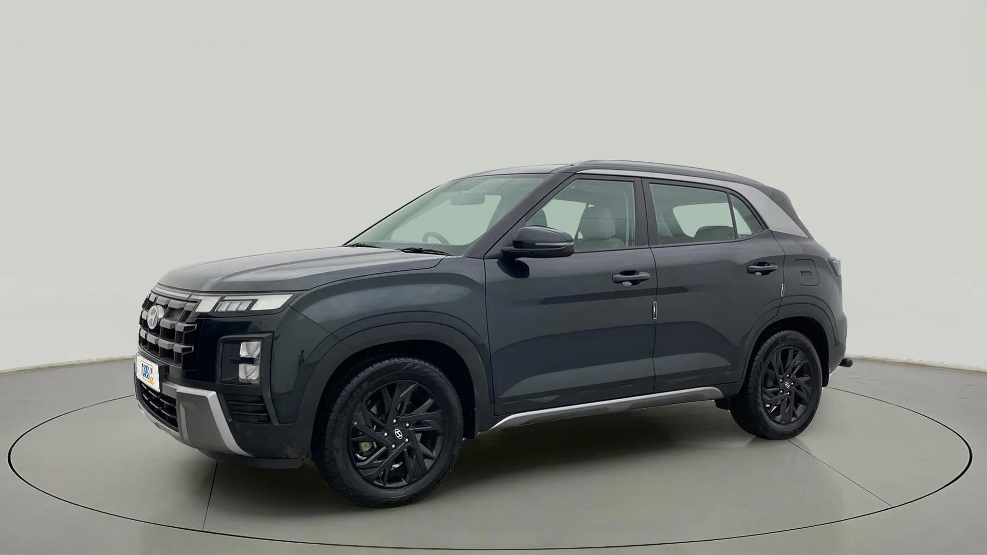 Front three-quarter view of a Hyundai Creta