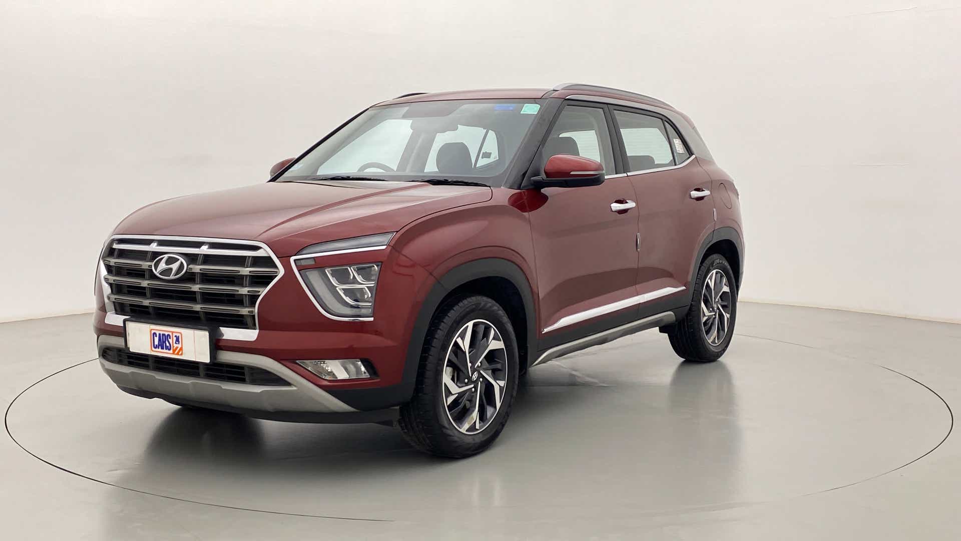 Front three-quarter view of a Hyundai Creta 2018-2023
