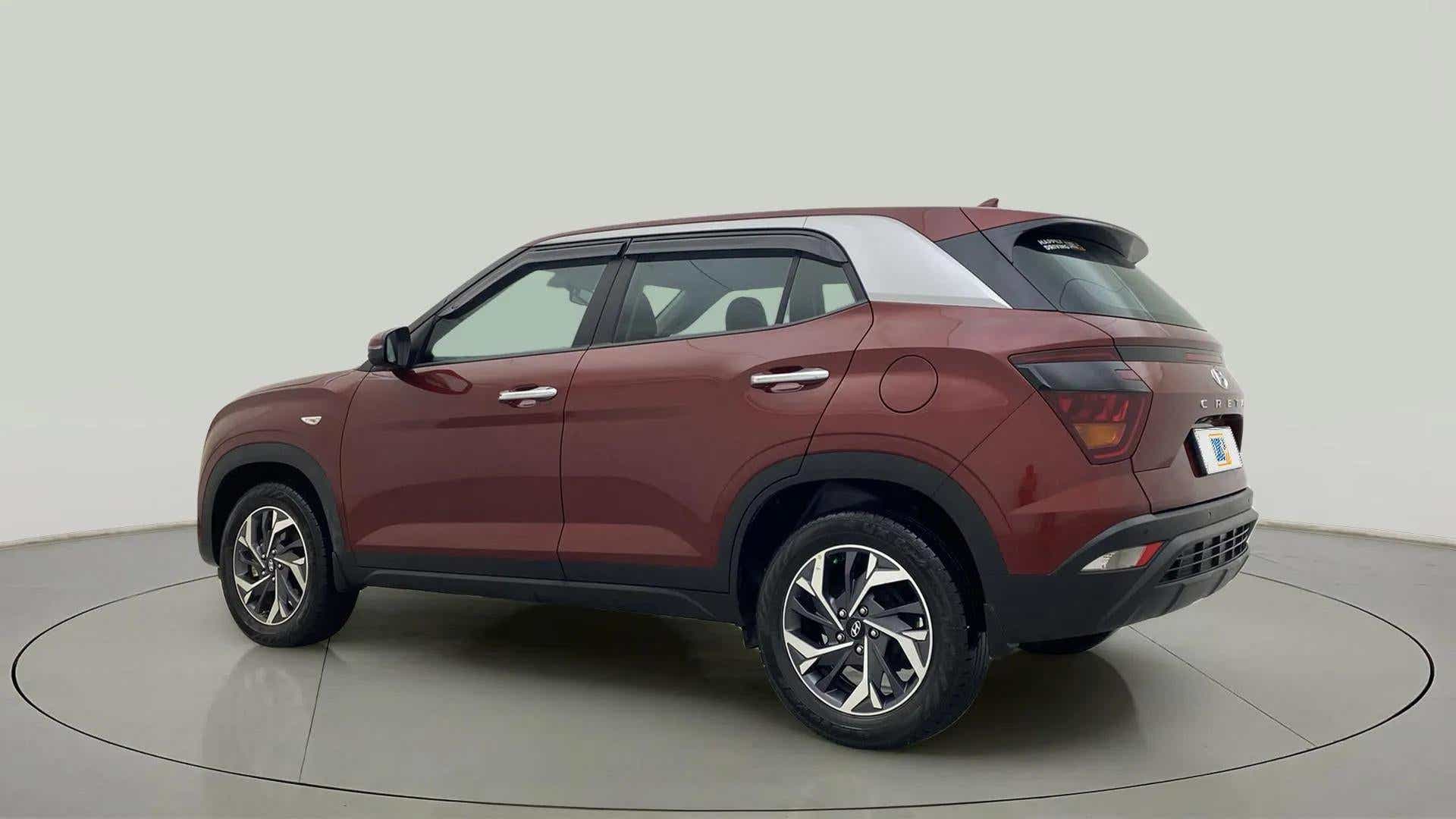 Rear three-quarter view of a Hyundai Creta 2018-2023