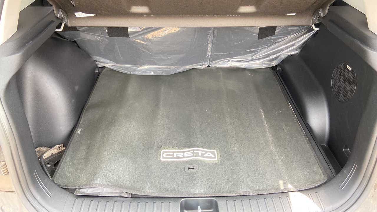 Boot space of a Hyundai Creta 2018-2023