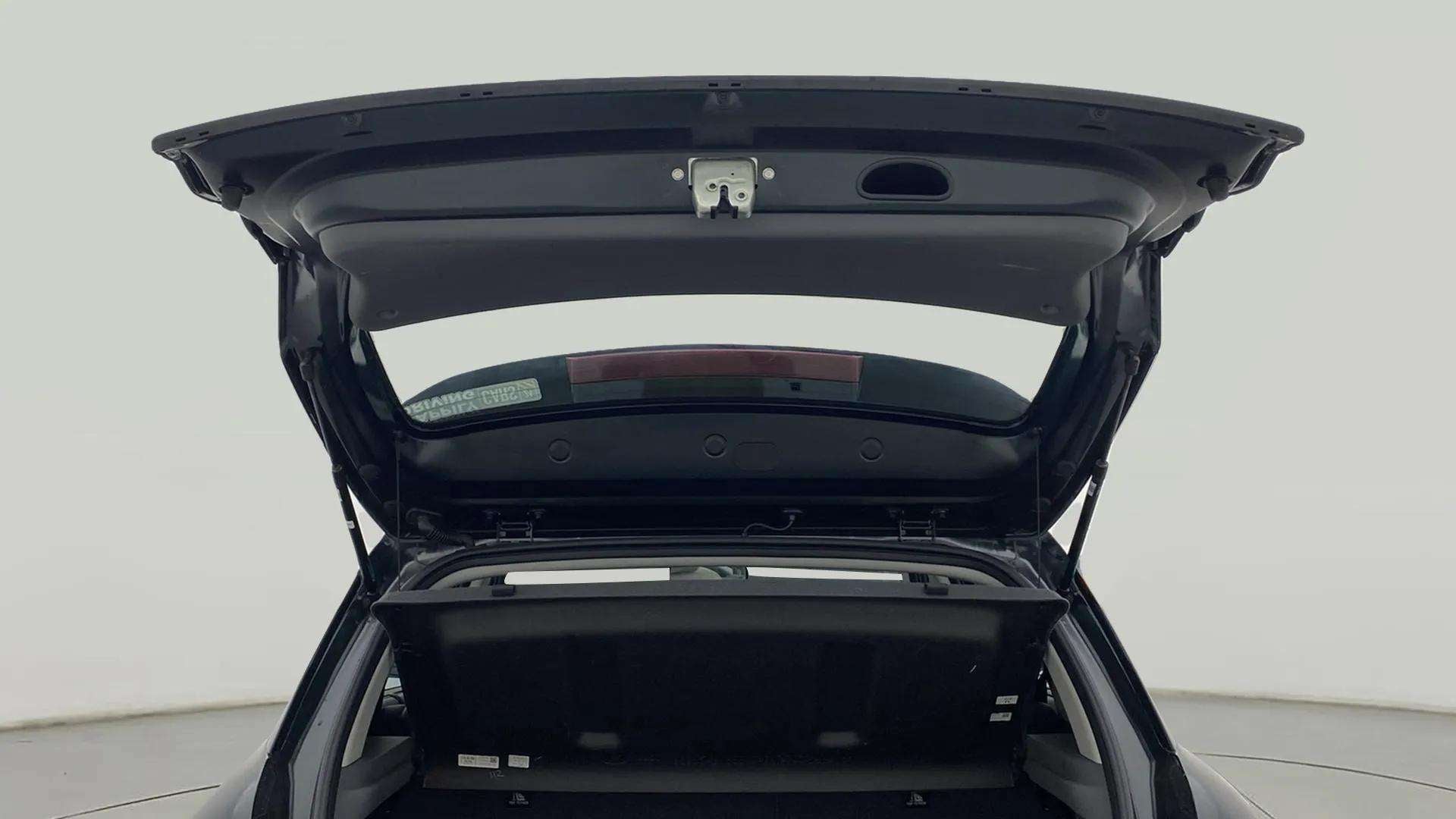 Open boot view of a Hyundai Creta