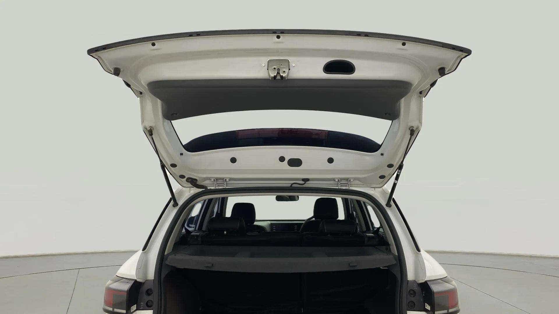 Boot view of a Hyundai Creta