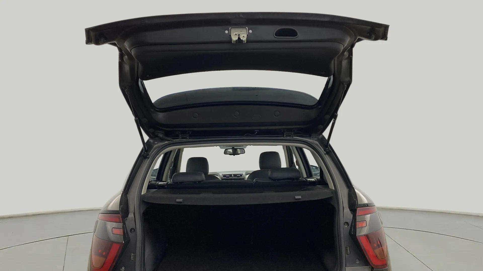 Boot space view of a Hyundai Creta 2018-2023