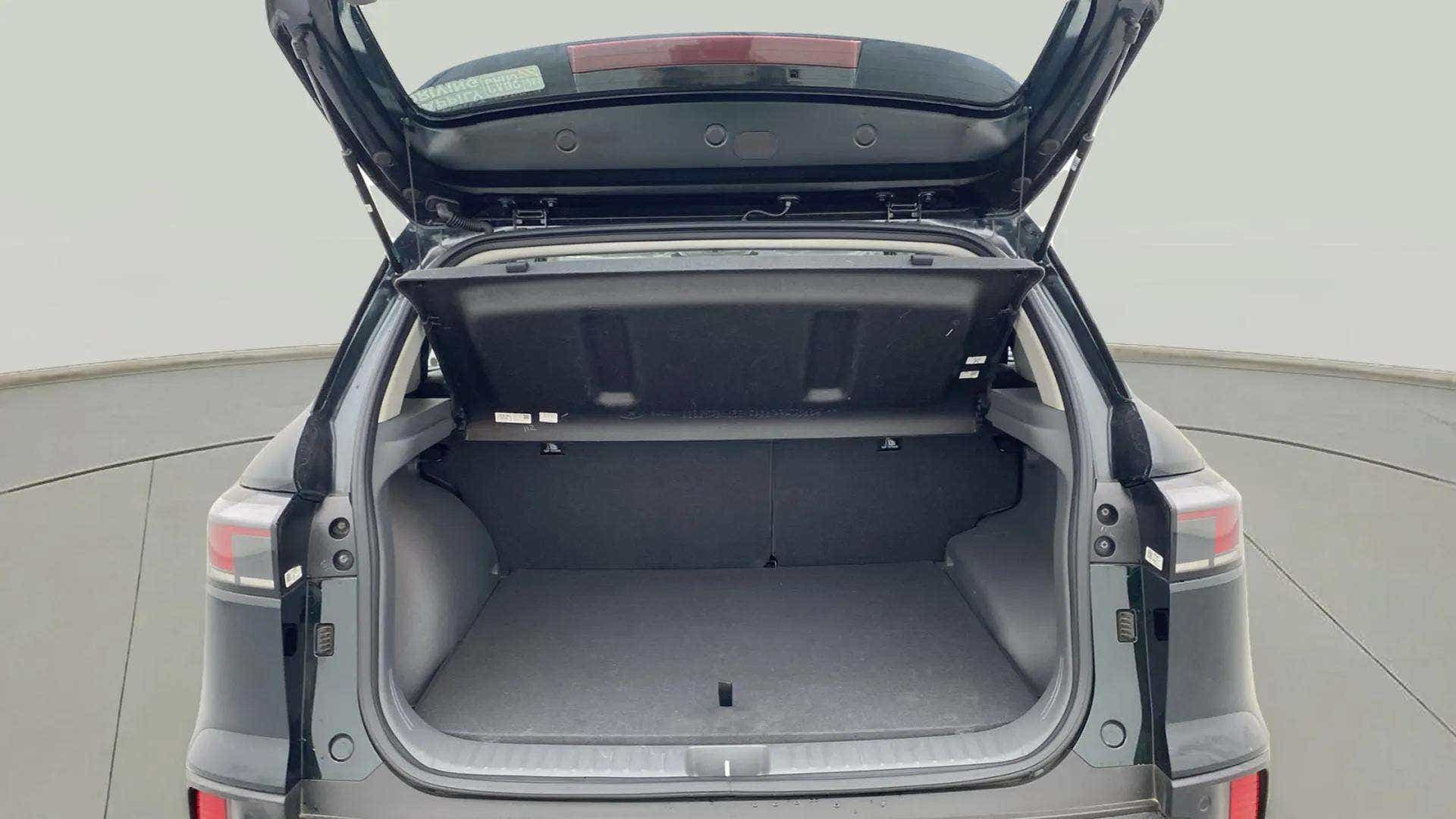 Boot space view of a Hyundai Creta