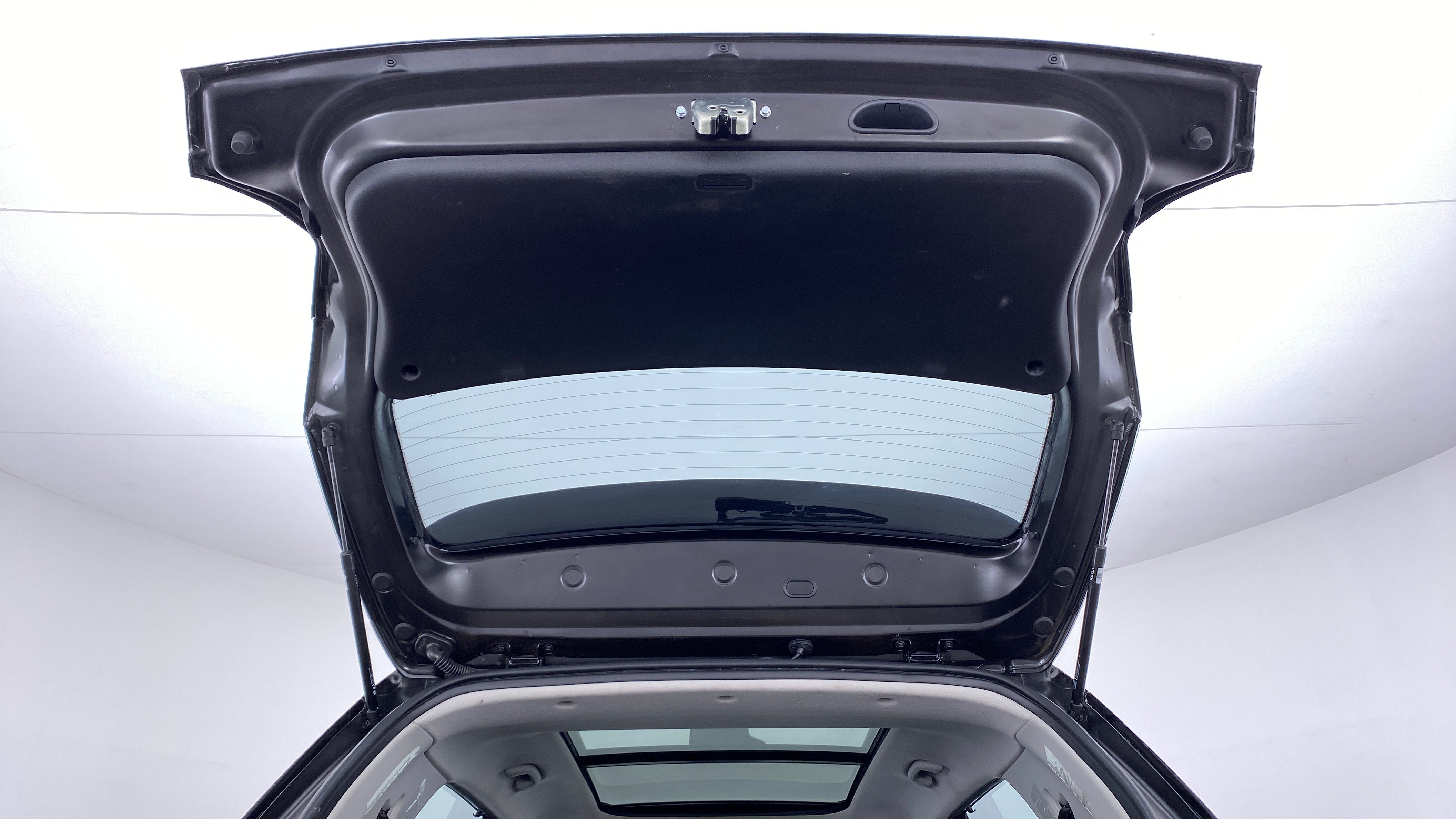 Open boot interior of a Hyundai Creta 2018-2023