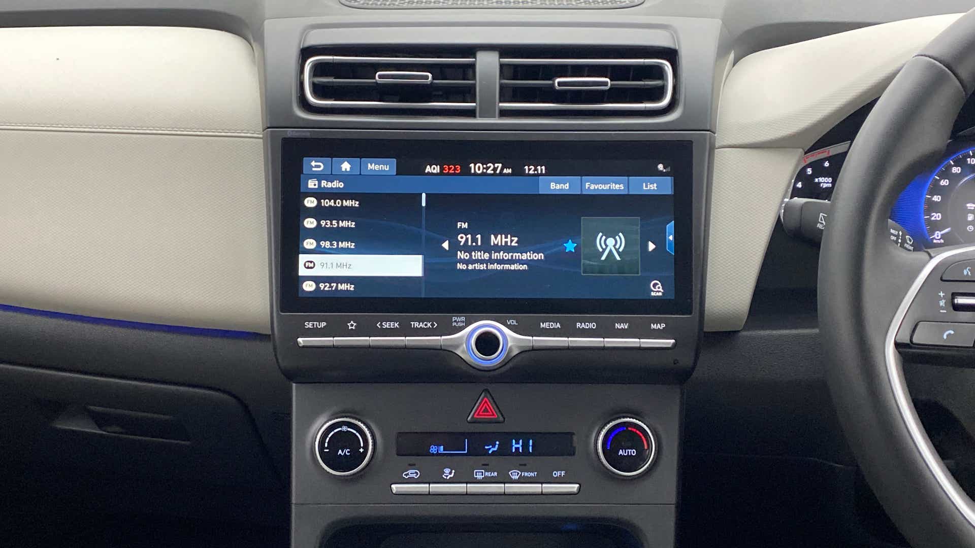 Dashboard and infotainment system of a Hyundai Creta 2018-2023