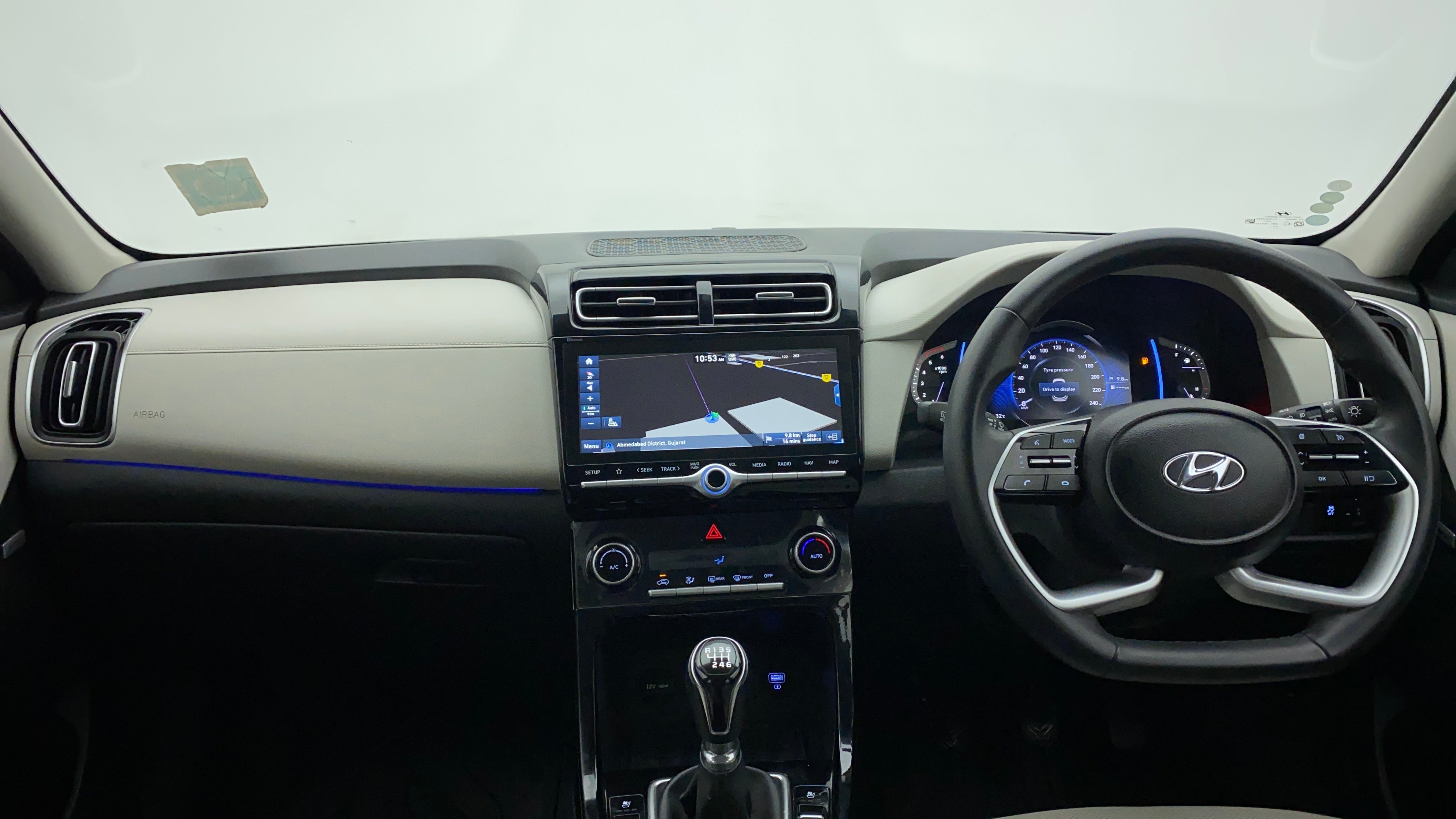 Dashboard view of a Hyundai Creta 2018-2023