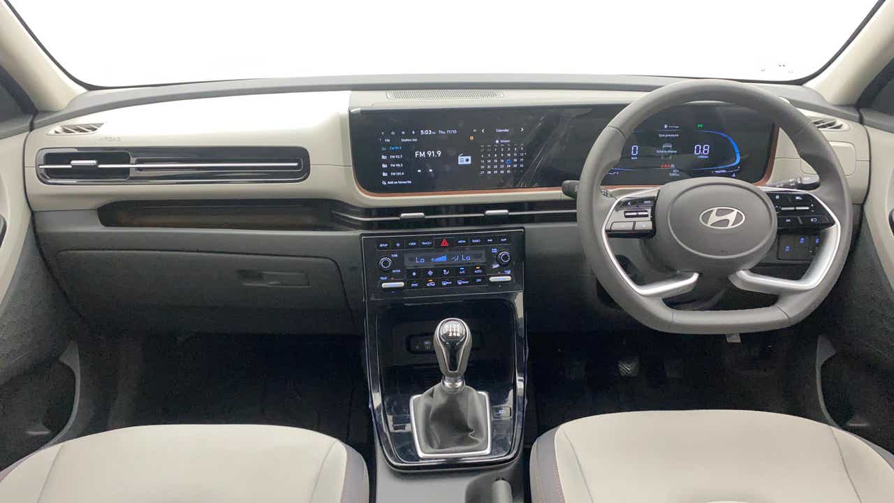 Dashboard and steering view of a Hyundai Creta
