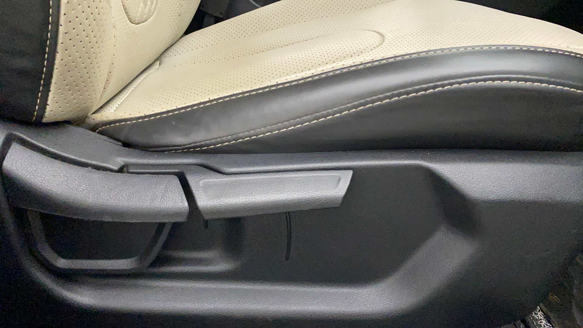 Side view of a Hyundai Creta 2018-2023 seat adjustment lever