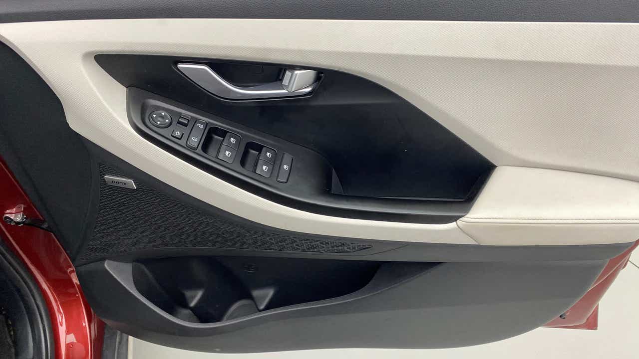 Front driver-side door panel of a Hyundai Creta 2018-2023