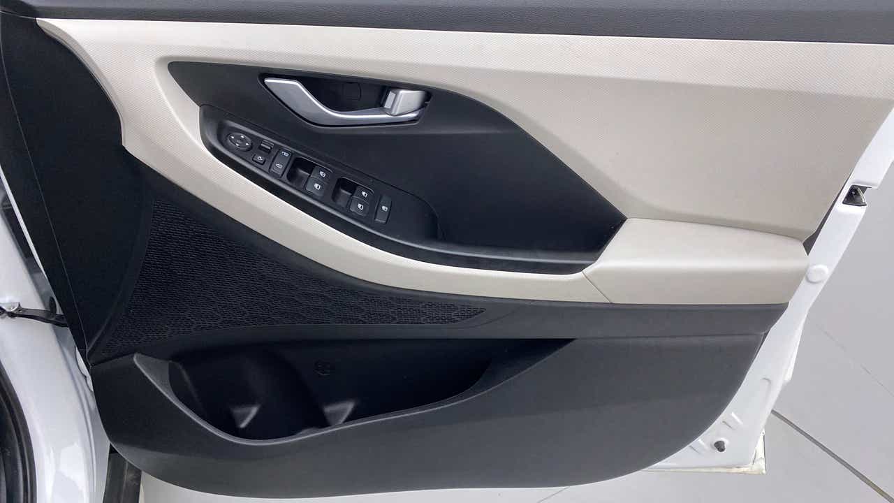 Interior driver side door panel of a Hyundai Creta 2018-2023