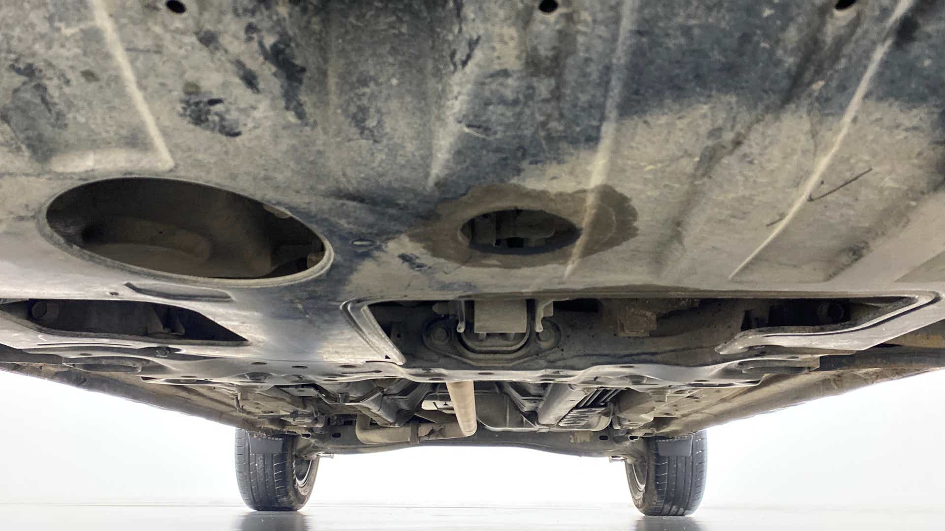 Undercarriage view of a Hyundai Creta 2018-2023