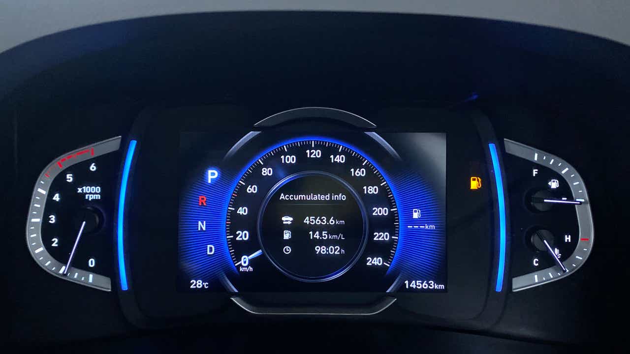 Instrument cluster of a Hyundai Creta 2018-2023