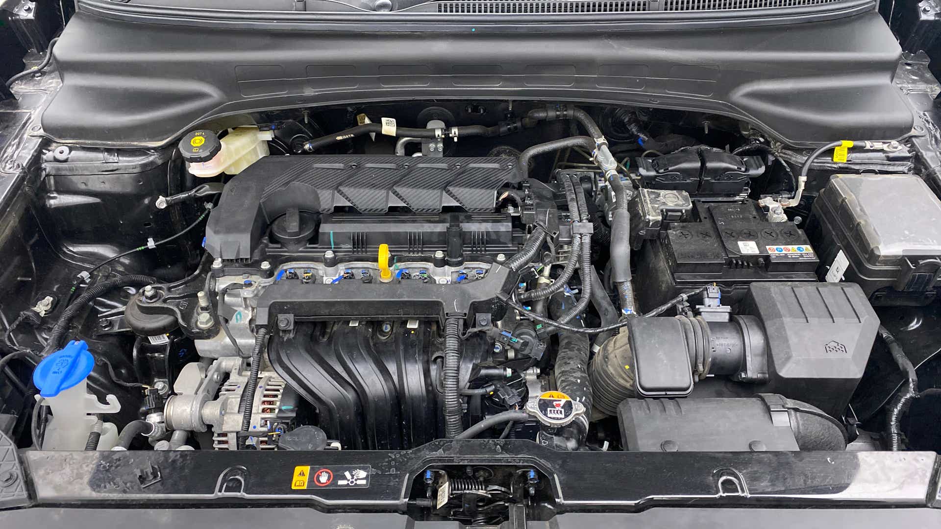 Engine bay of a Hyundai Creta 2018-2023