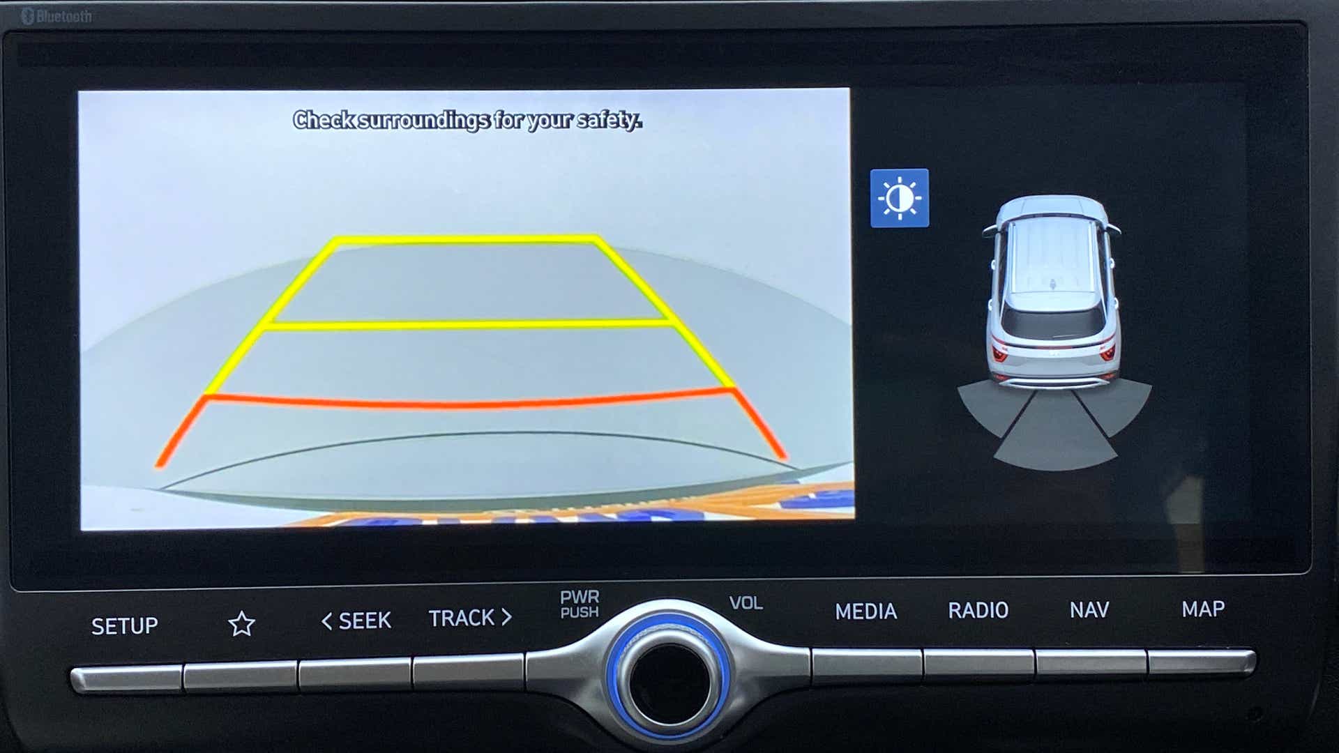 Reverse camera display of a Hyundai Creta 2018-2023