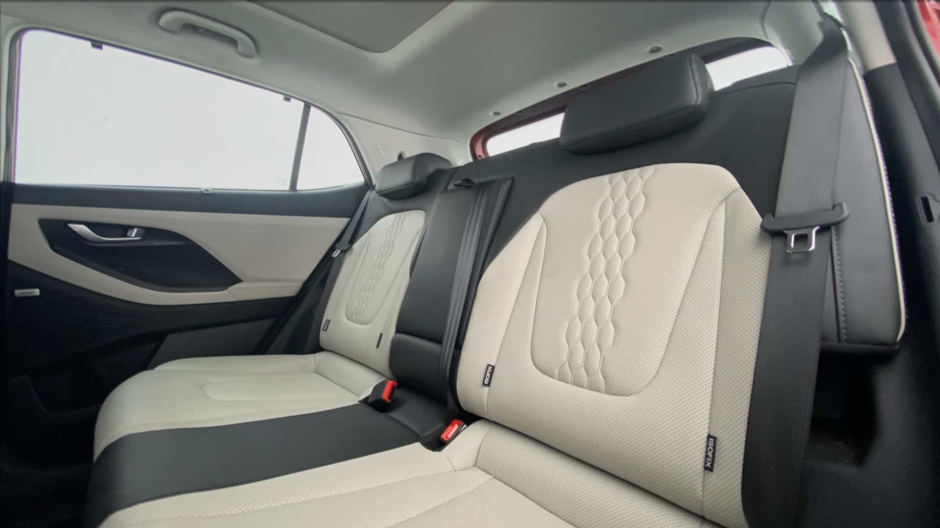 Rear seat view of a Hyundai Creta 2018-2023