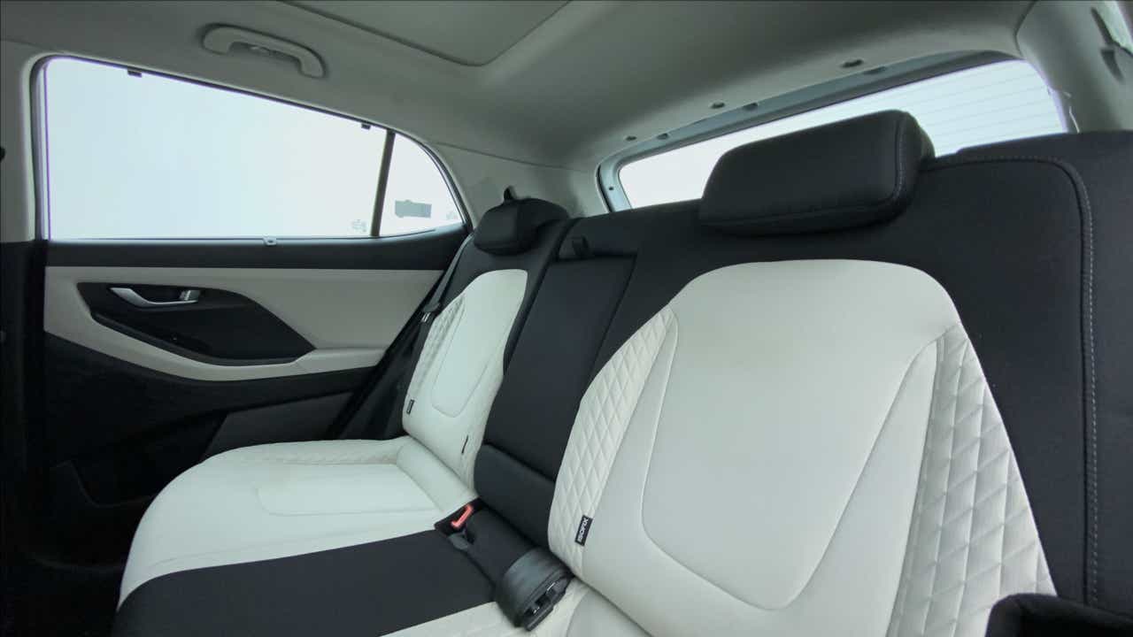 Rear seat view of a Hyundai Creta 2018-2023