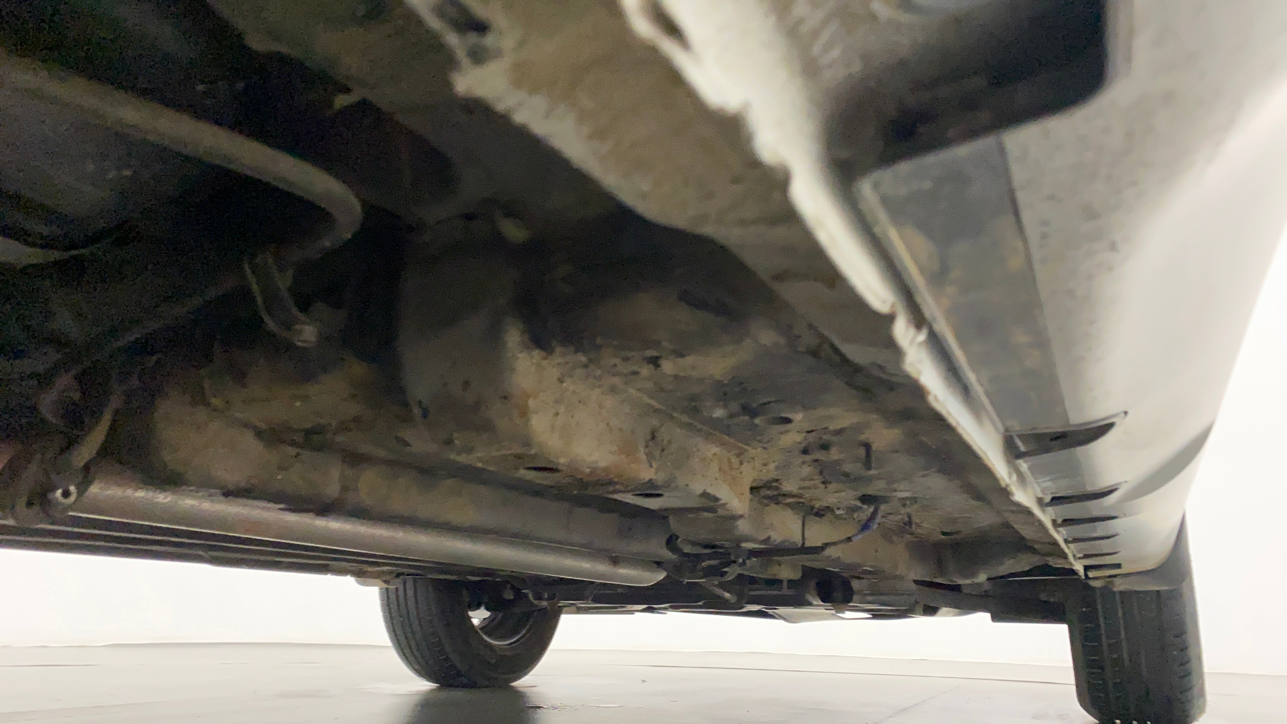 Undercarriage view of a Hyundai Creta 2018-2023