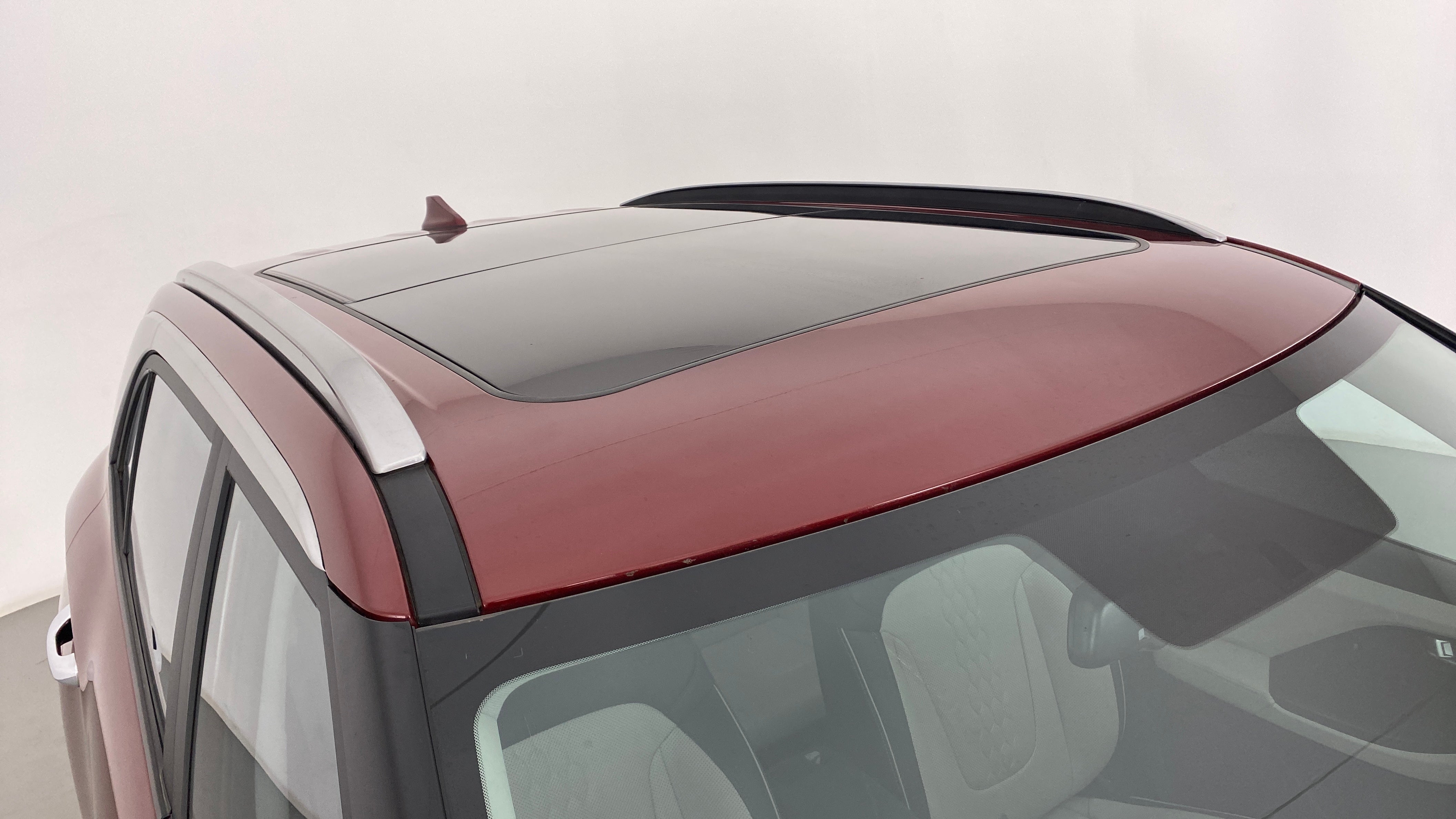 Sunroof close-up of a Hyundai Creta 2018-2023