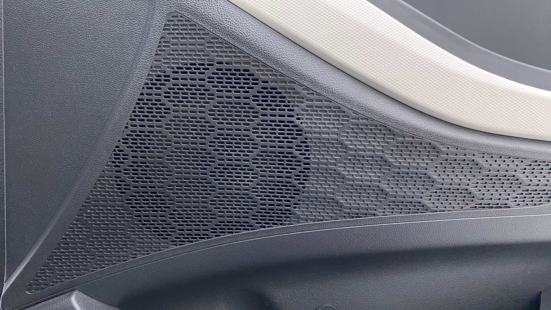 Speaker grille close-up of a Hyundai Creta 2018-2023
