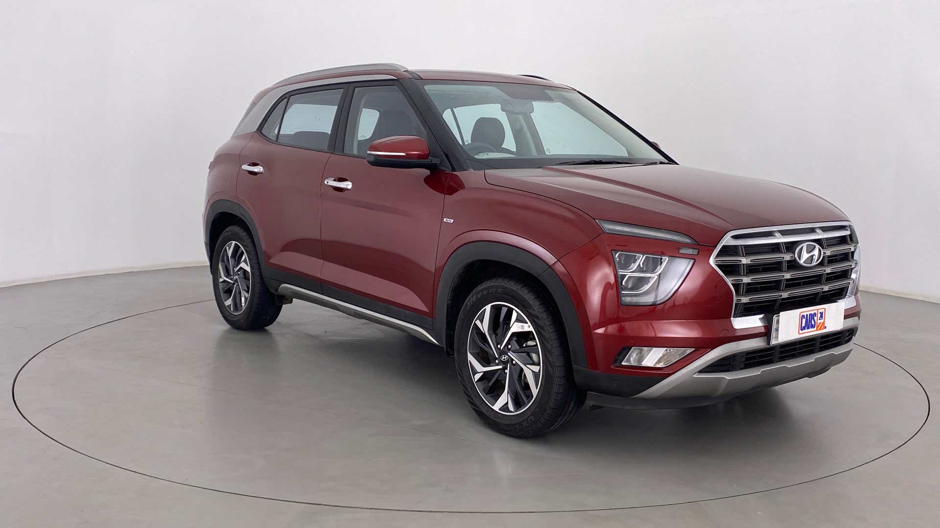 Front three-quarter view of a Hyundai Creta 2018-2023