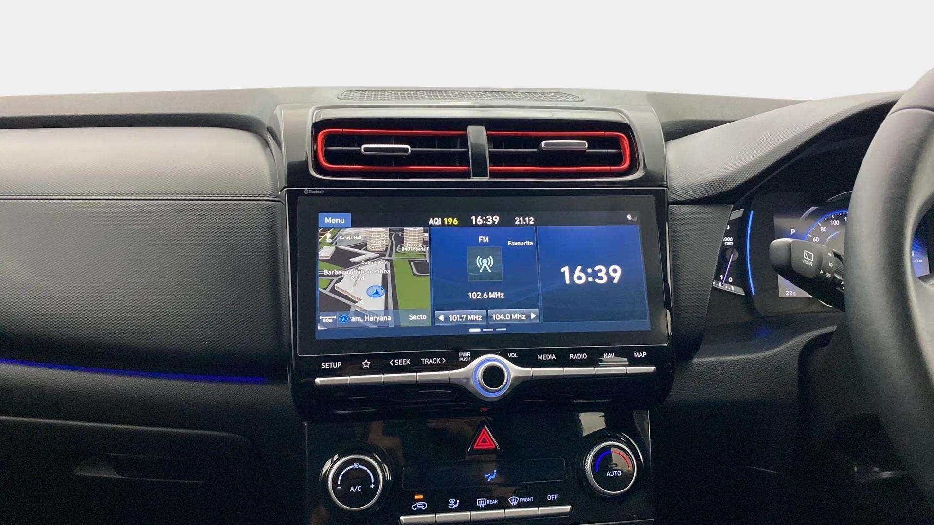 Dashboard and infotainment system of a Hyundai Creta 2018-2023