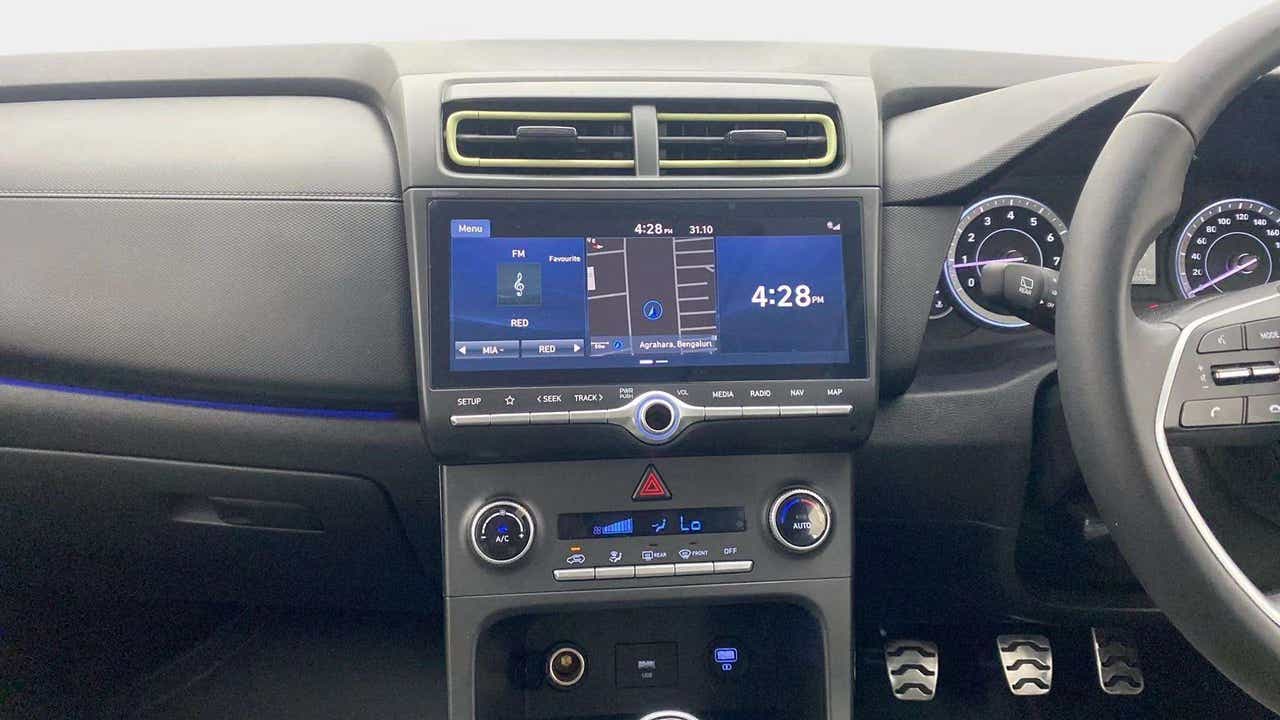 Interior dashboard of a Hyundai Creta 2018-2023