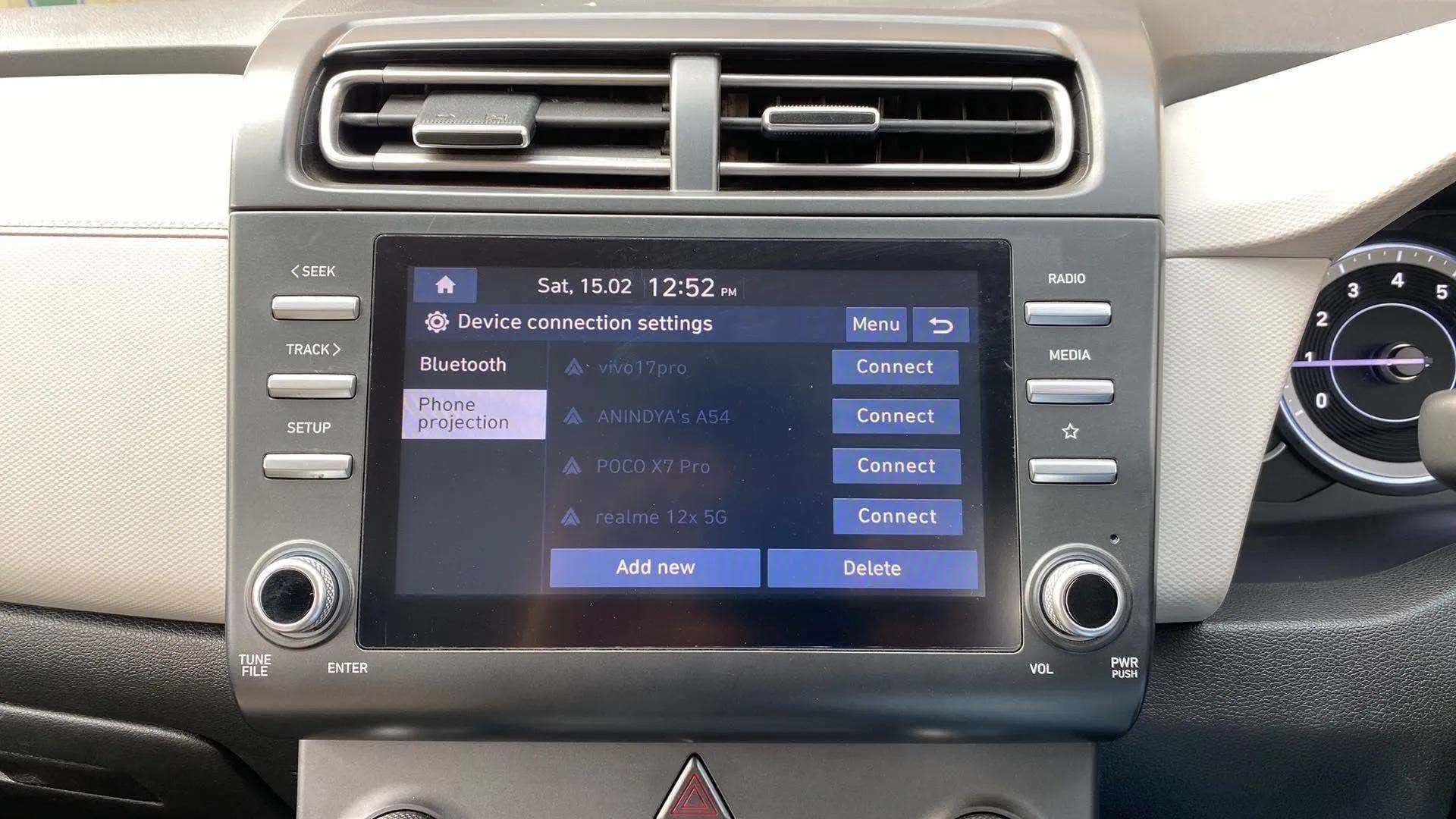 Infotainment system screen of a Hyundai Creta 2018-2023