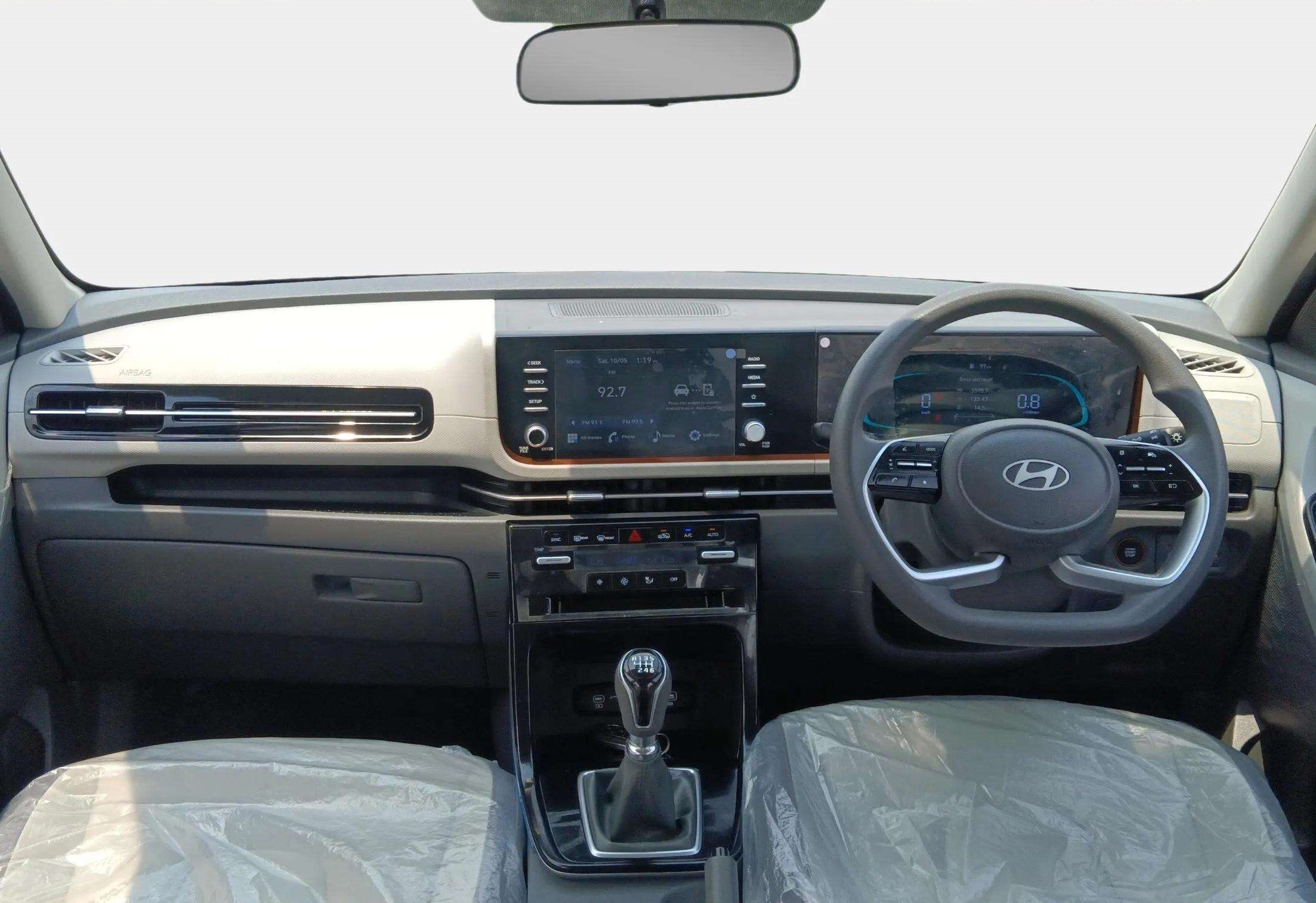 Dashboard and steering view of a Hyundai Creta
