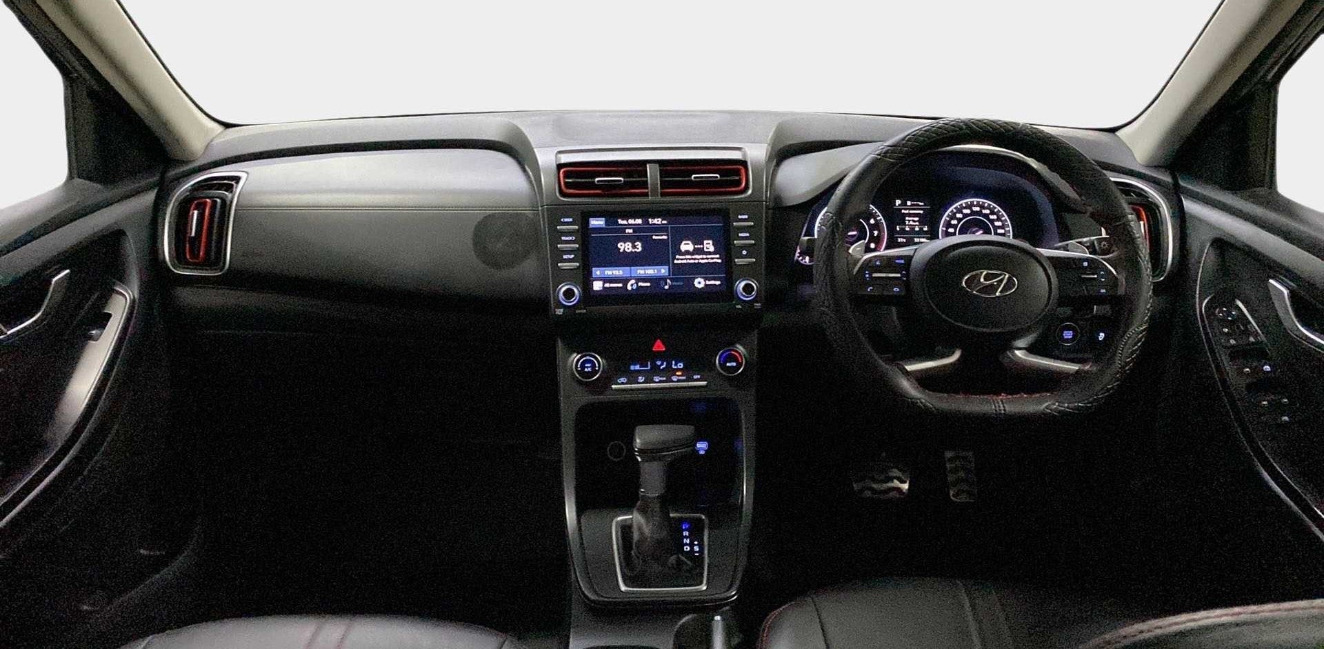 Interior dashboard of a Hyundai Creta 2018-2023