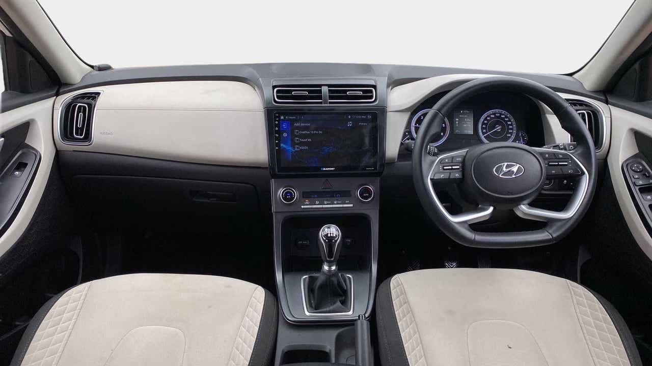 Interior dashboard of a Hyundai Creta 2018-2023