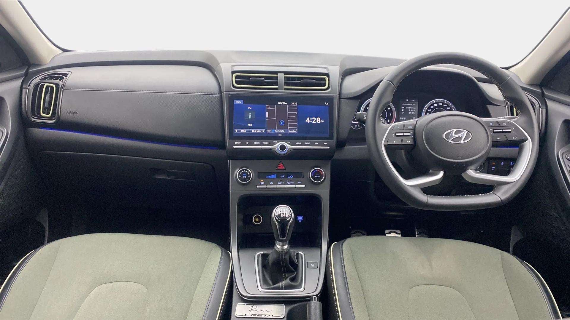 Interior dashboard of a Hyundai Creta 2018-2023
