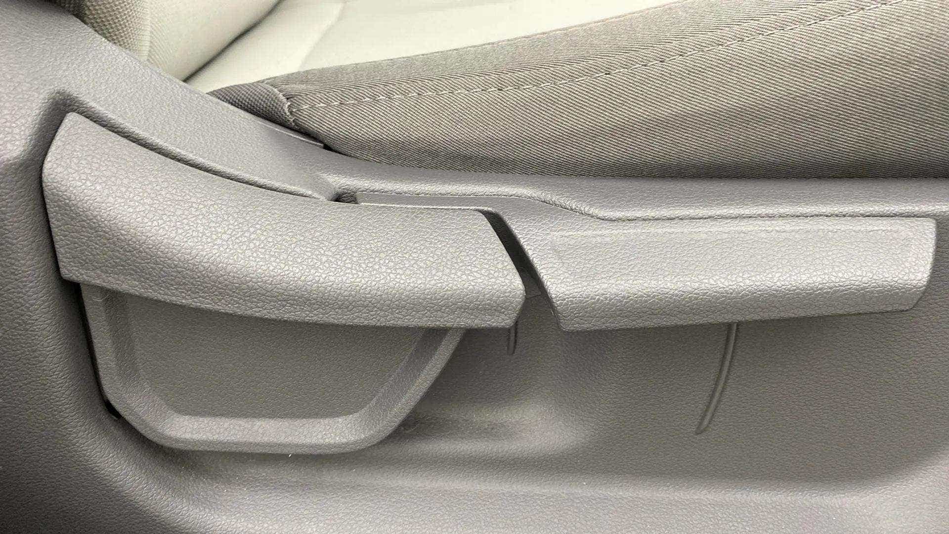 Seat adjustment lever of a Hyundai Creta