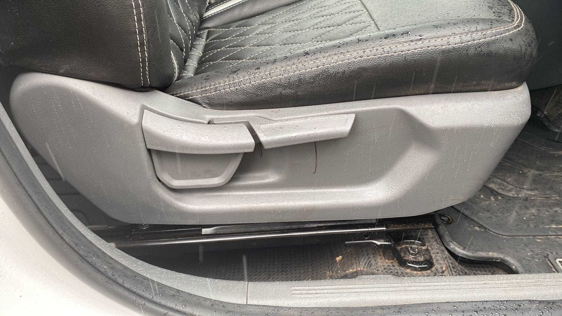 Seat adjustment lever of a Hyundai Creta