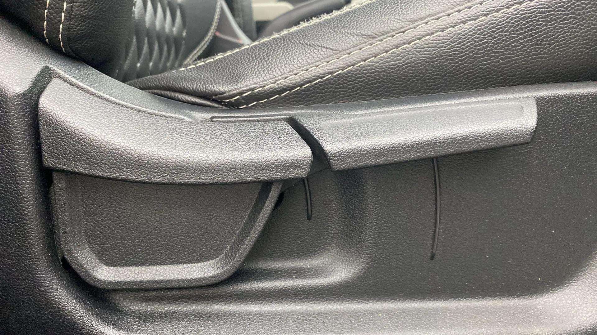 Close-up of seat adjustment lever of a Hyundai Creta 2018-2023