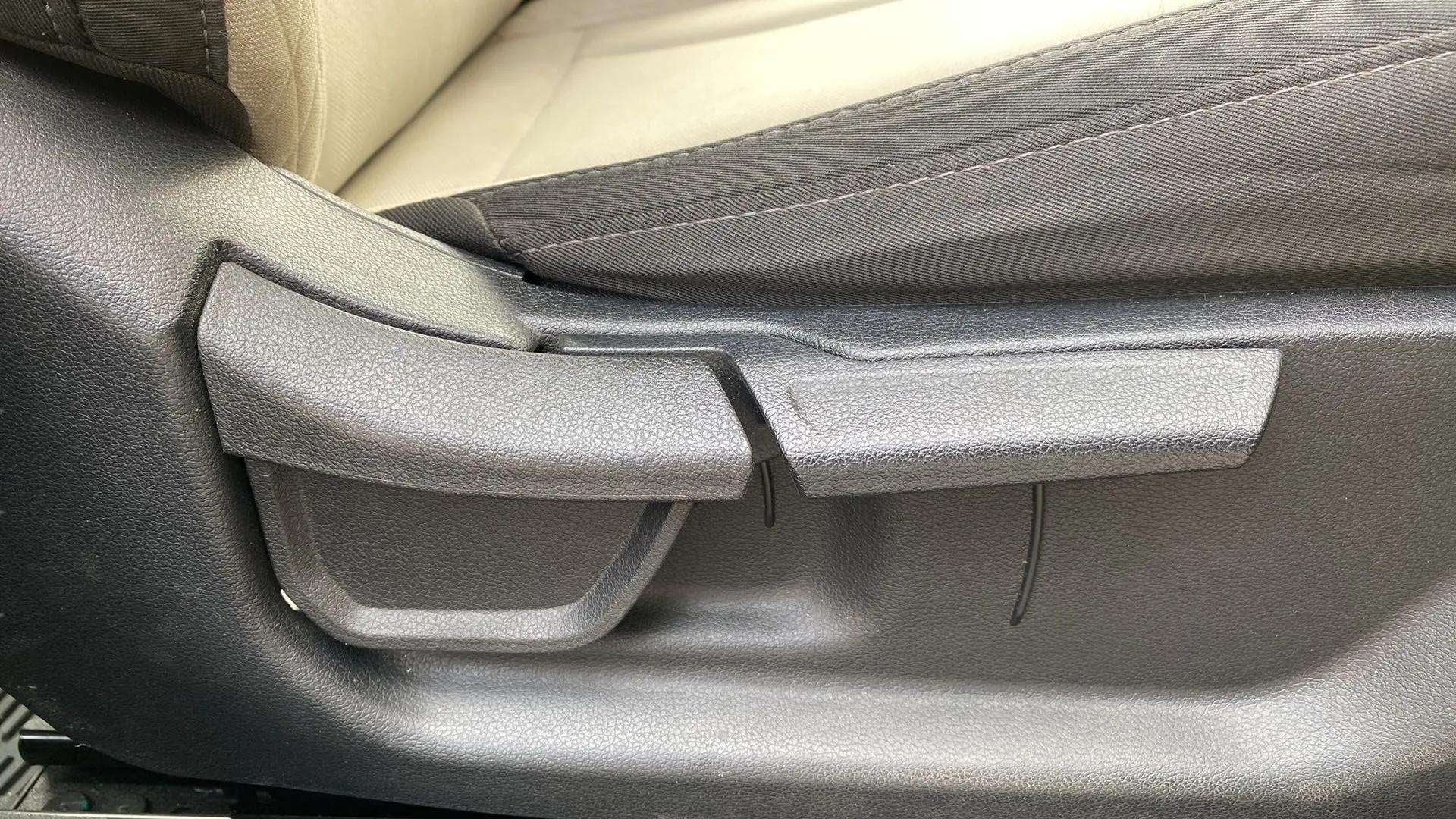 Seat height adjuster lever of a Hyundai Creta 2018-2023