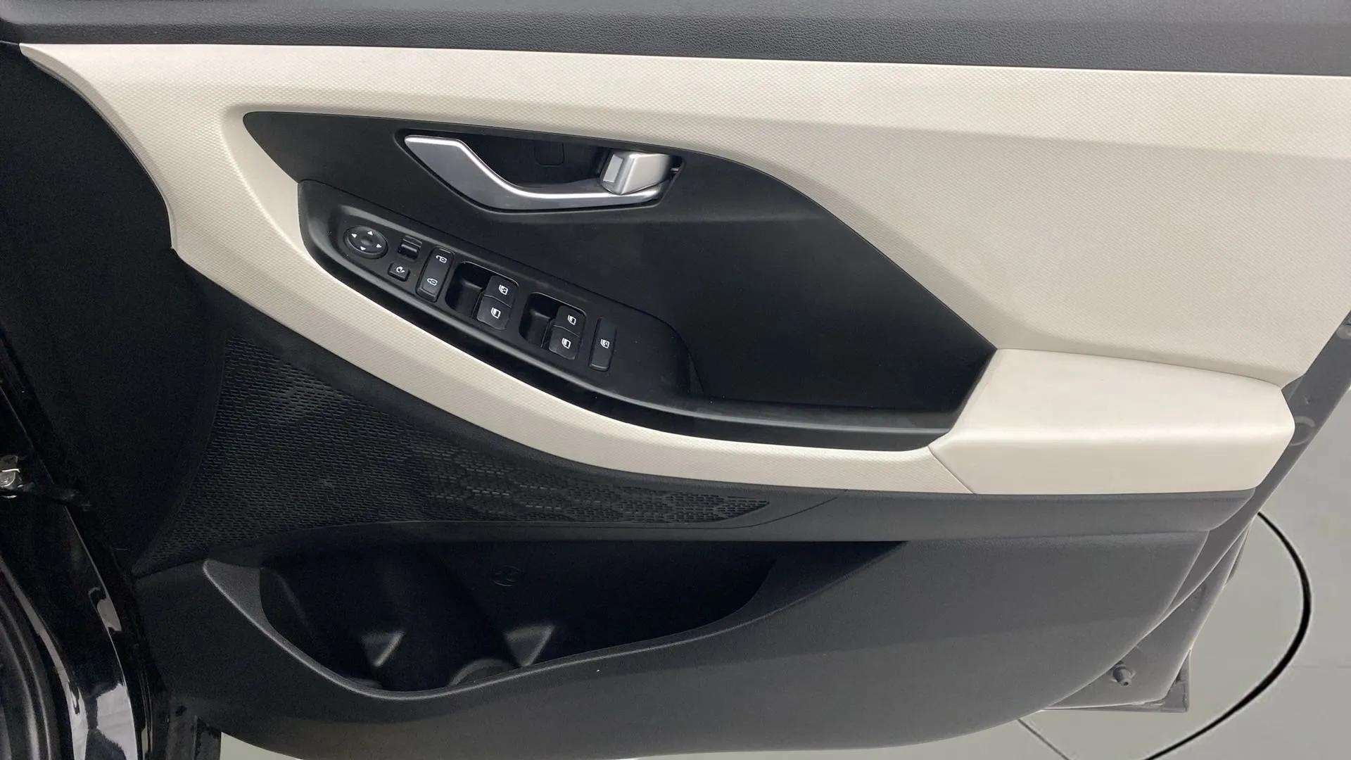 Driver side door panel of a Hyundai Creta 2018-2023