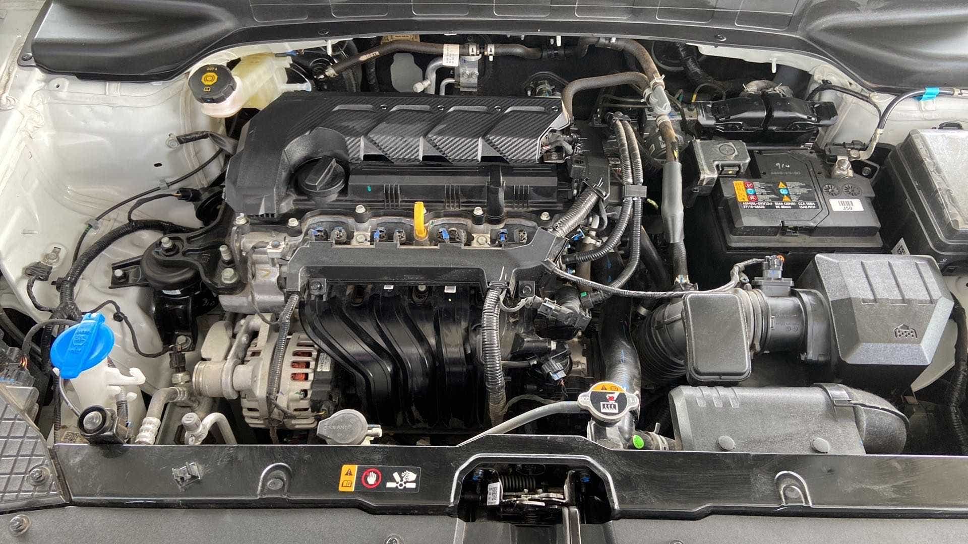 Engine bay of a Hyundai Creta 2018-2023