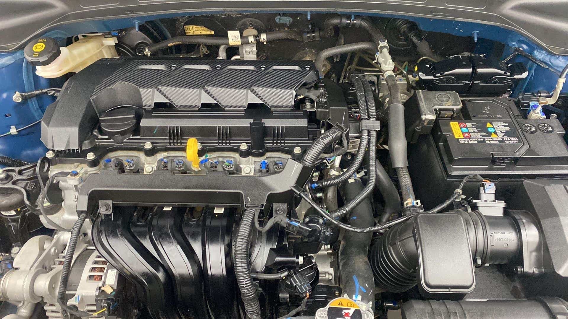 Engine bay of a Hyundai Creta 2018-2023