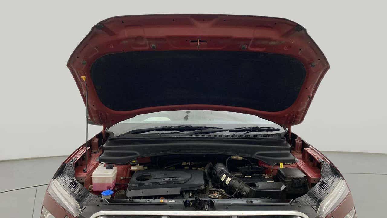 Engine bay of a Hyundai Creta 2018-2023