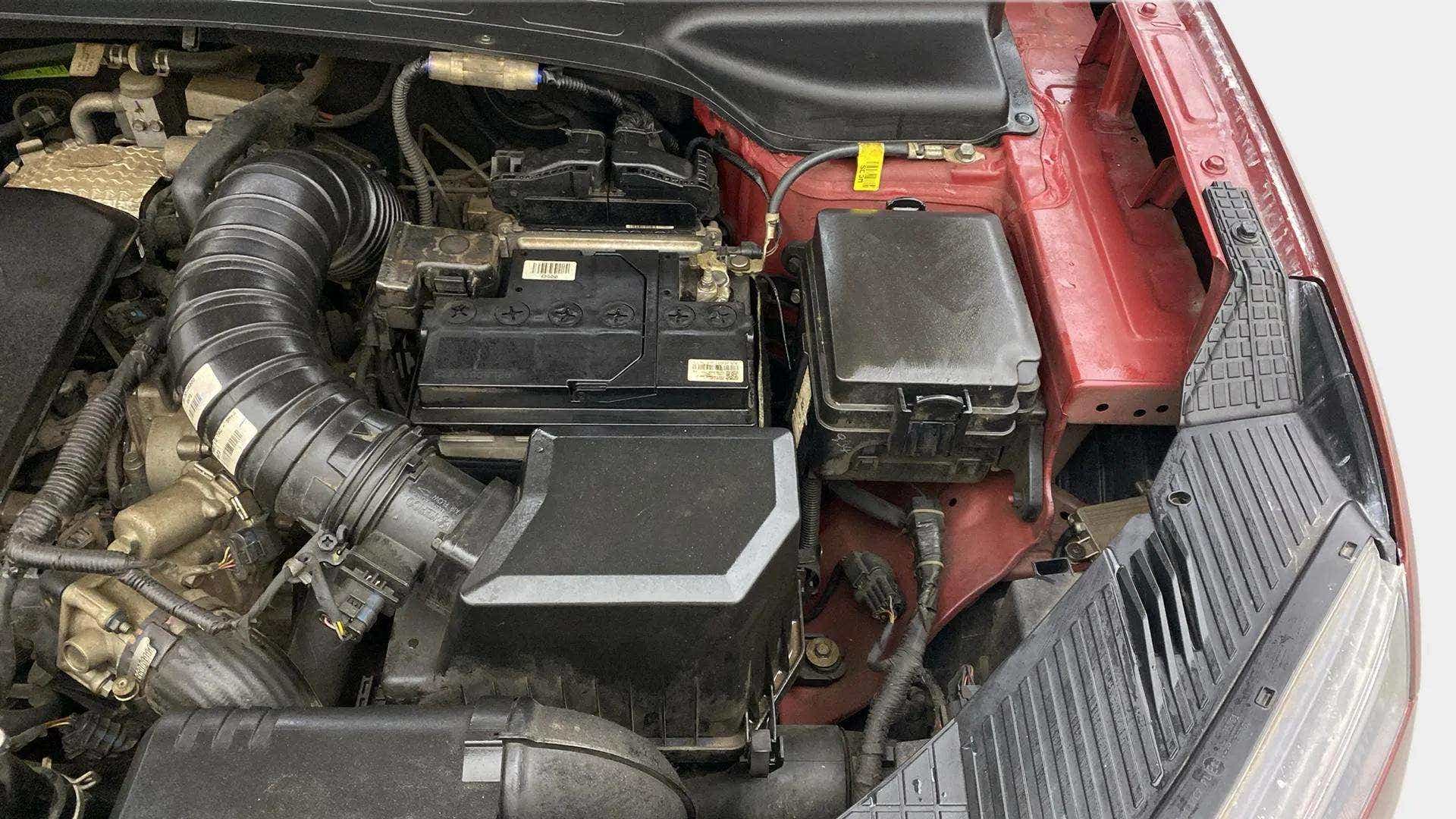 Engine bay view of a Hyundai Creta 2018-2023