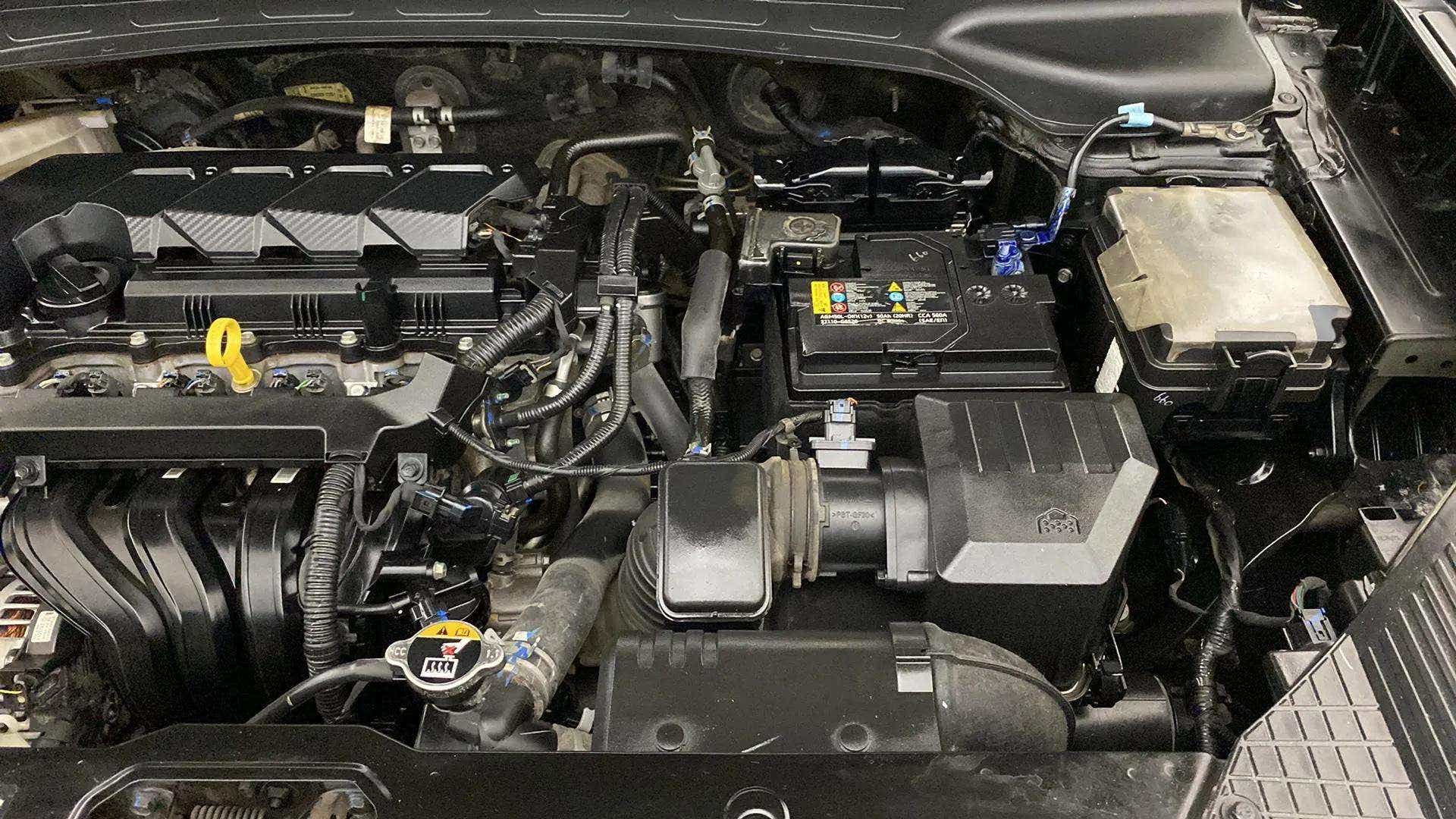 Engine bay of a Hyundai Creta 2018-2023