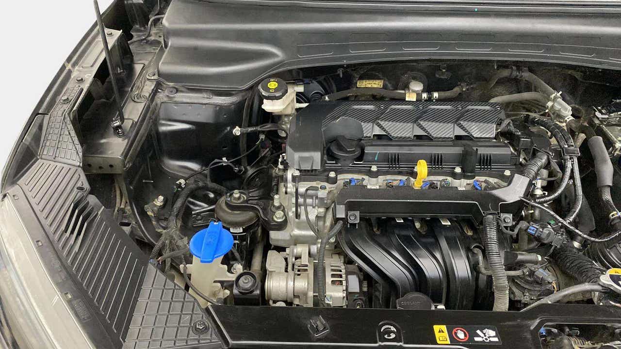 Engine bay of a Hyundai Creta 2018-2023