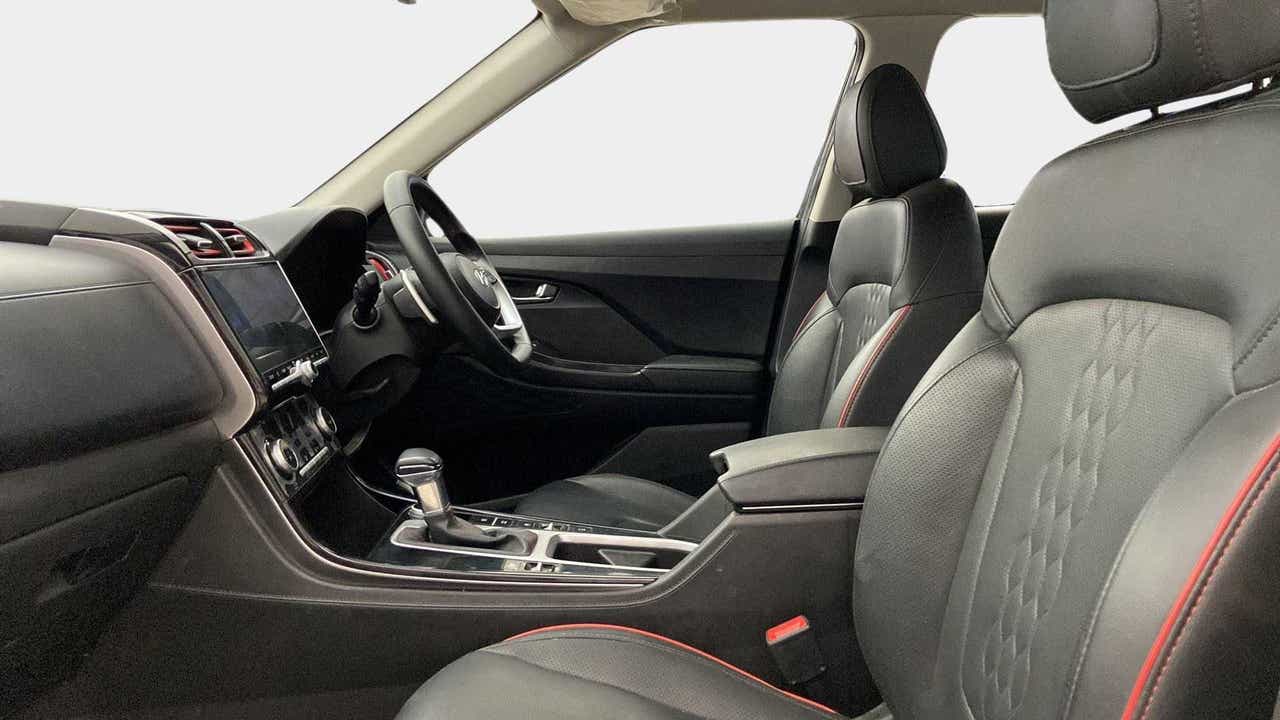 Interior dashboard view of a Hyundai Creta 2018-2023