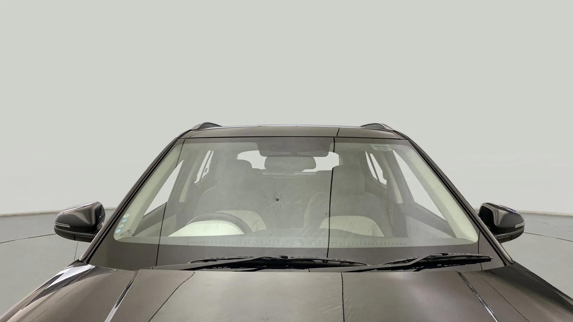 Front windshield view of a Hyundai Creta 2018-2023