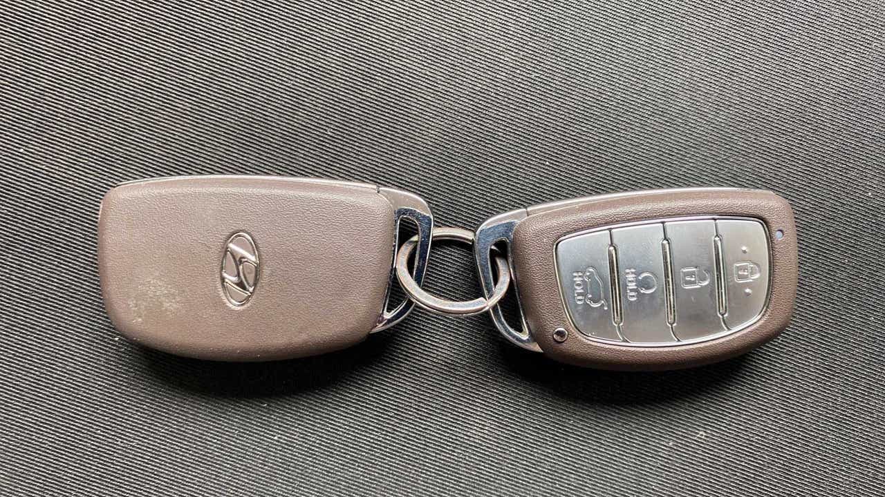 Key fob of a Hyundai Creta 2018-2023