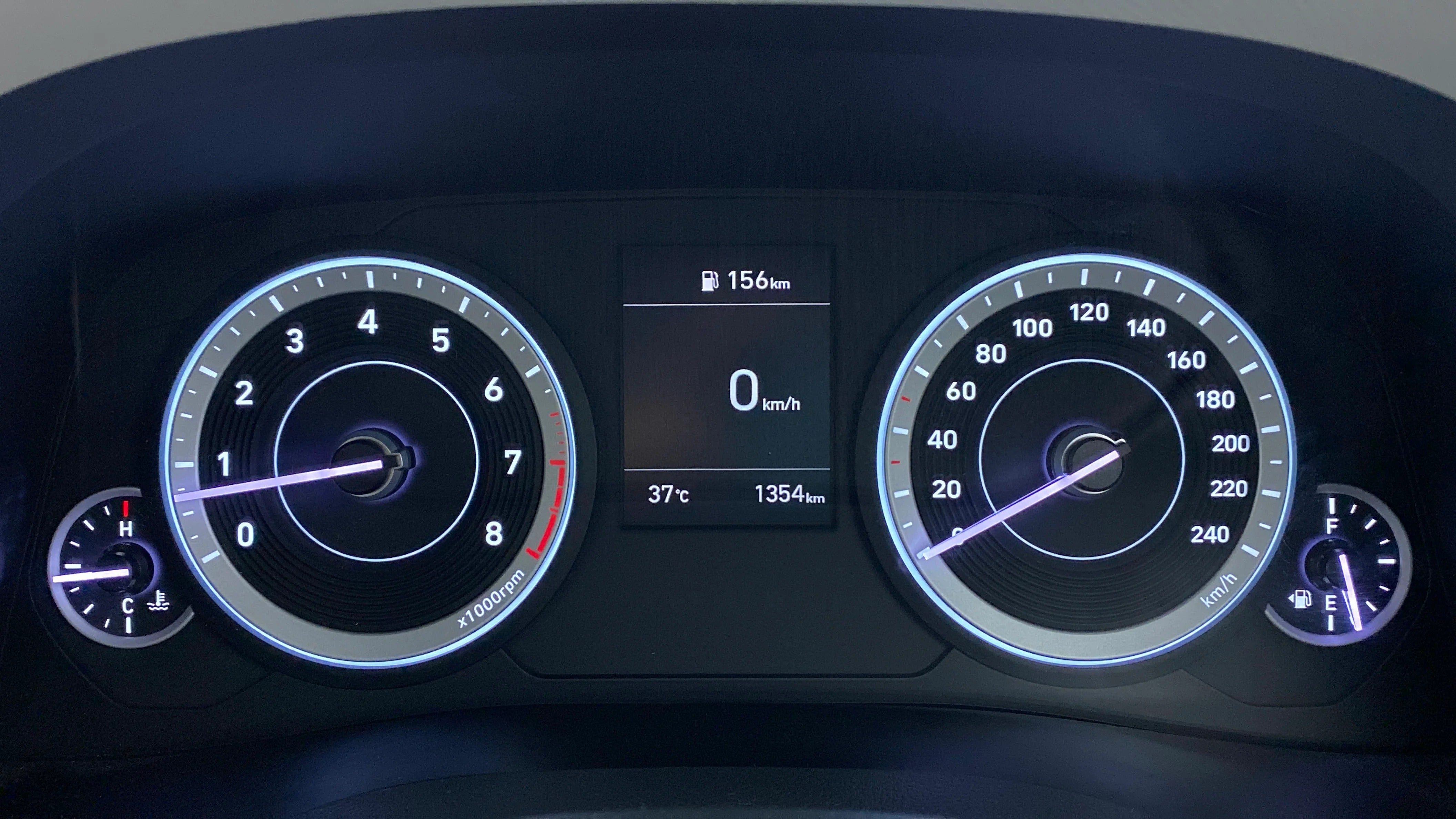 Instrument cluster of a Hyundai Creta 2018-2023
